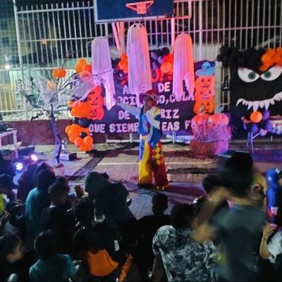 Yefris Liñán animando en Picardías. // Foto: cortesía